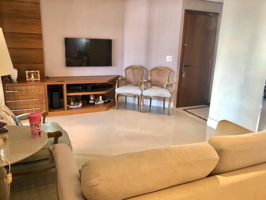 Apartamento, 3 quartos, 105 m² - Foto 1
