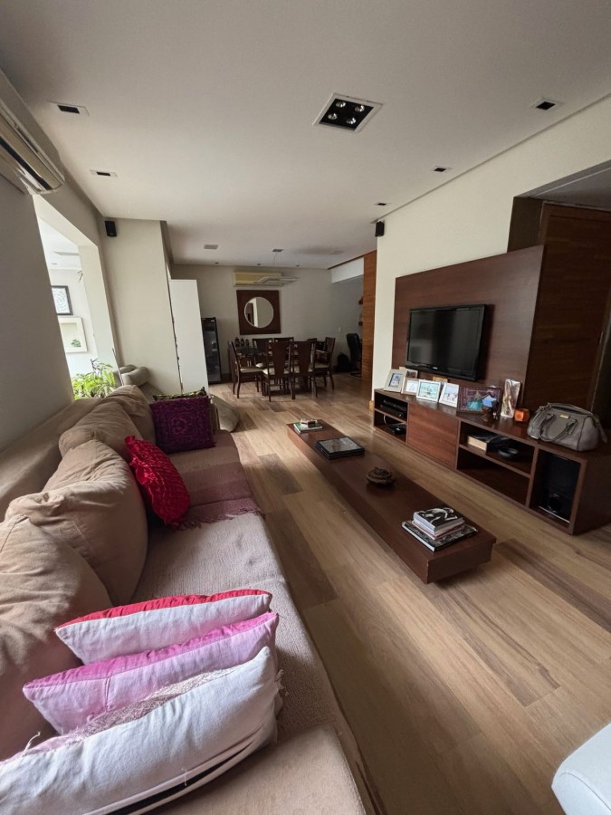 Apartamento, 3 quartos, 131 m² - Foto 1