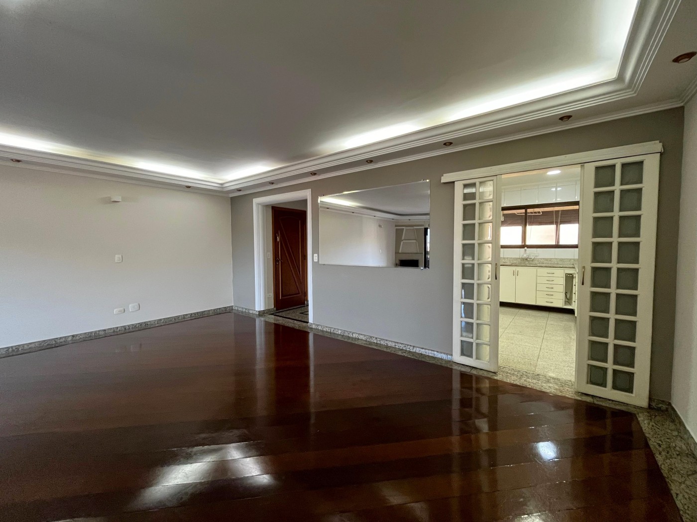 Apartamento, 4 quartos, 176 m² - Foto 1