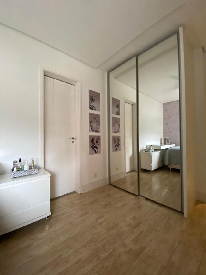 Apartamento, 3 quartos, 184 m² - Foto 2