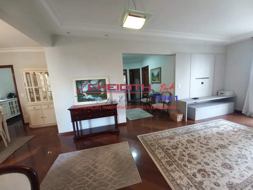 Apartamento, 4 quartos, 209 m² - Foto 2