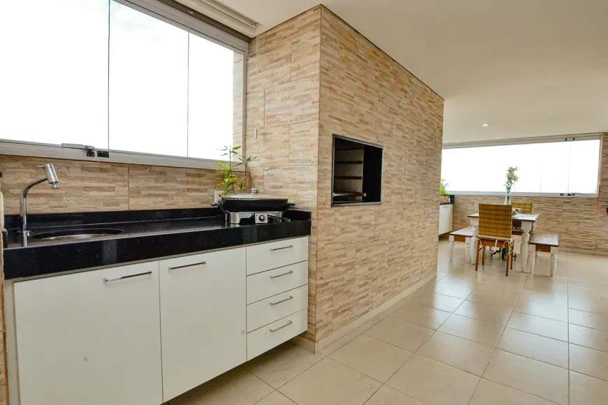 Apartamento, 4 quartos, 250 m² - Foto 1