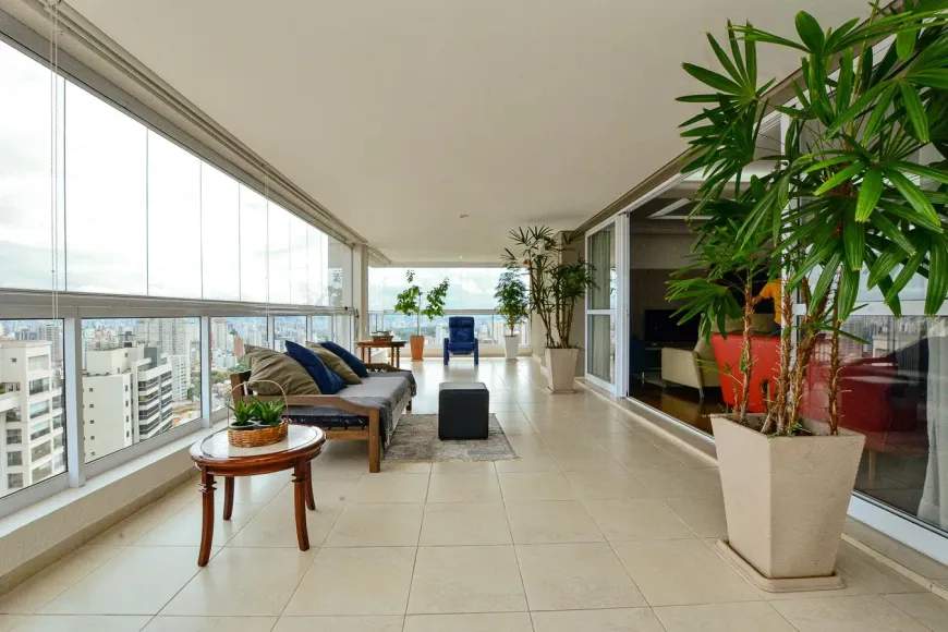 Apartamento, 4 quartos, 250 m² - Foto 11