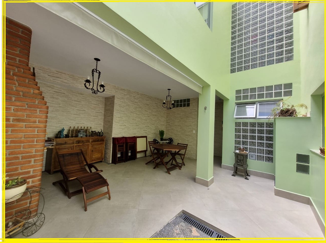Sobrado, 4 quartos, 180 m² - Foto 2