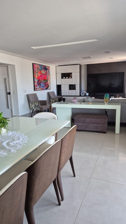 Apartamento, 4 quartos, 237 m² - Foto 4