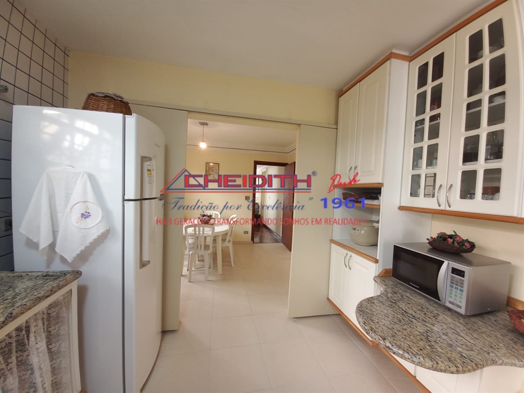 Sobrado, 3 quartos, 222 m² - Foto 1