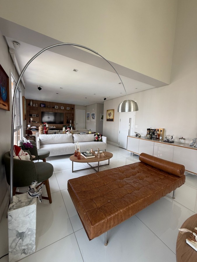 Apartamento, 3 quartos, 238 m² - Foto 2