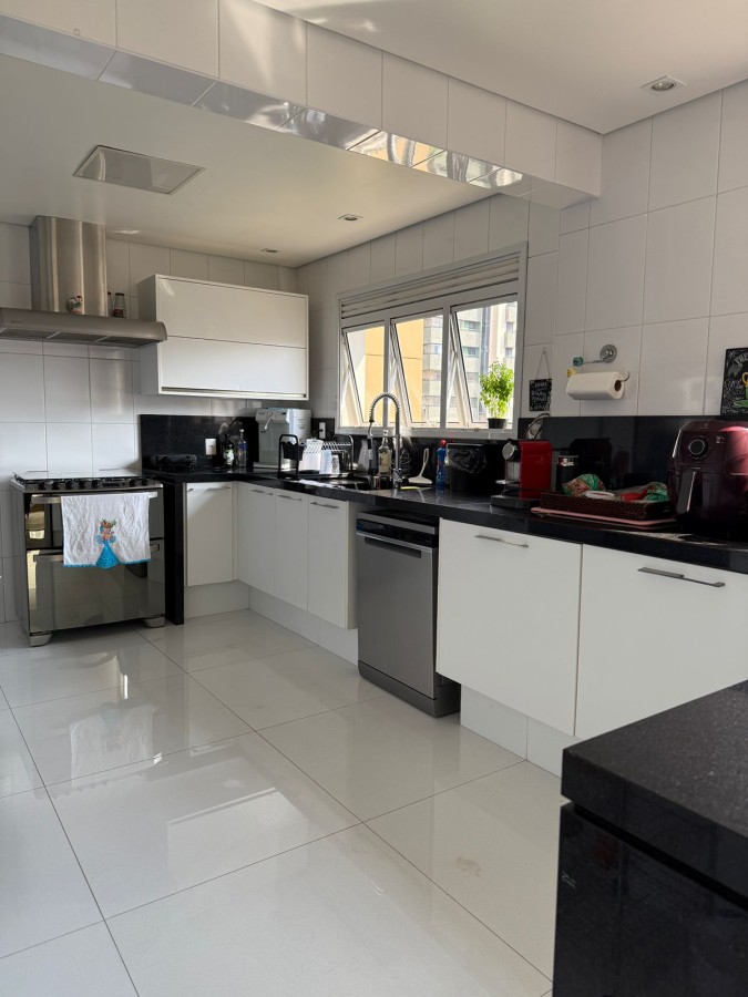 Apartamento, 3 quartos, 238 m² - Foto 10