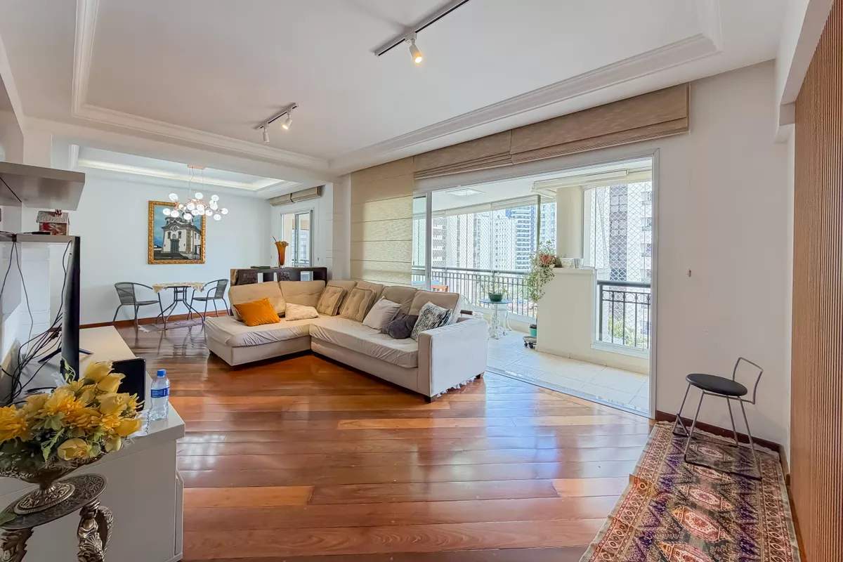 Apartamento, 3 quartos, 172 m² - Foto 1