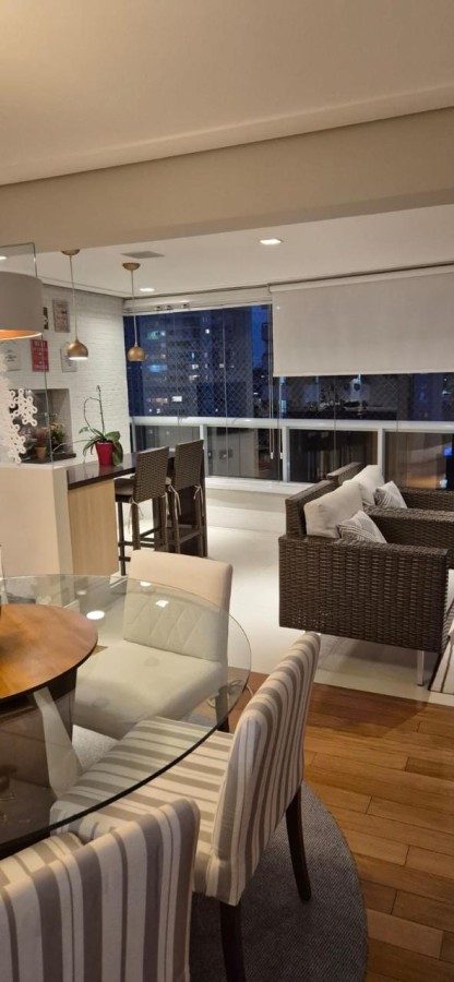 Apartamento, 4 quartos, 183 m² - Foto 2