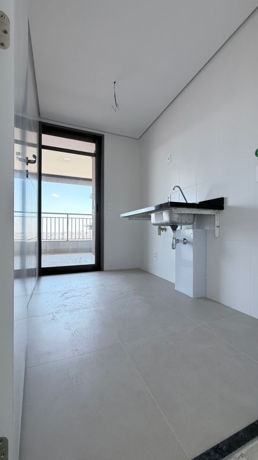 Apartamento, 3 quartos, 119 m² - Foto 2