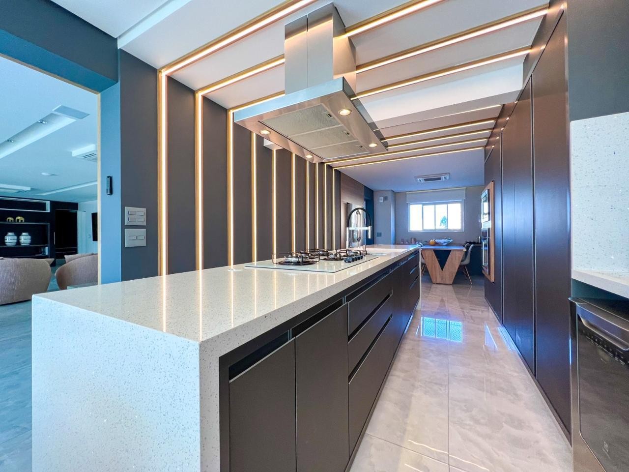 Apartamento, 3 quartos, 271 m² - Foto 2