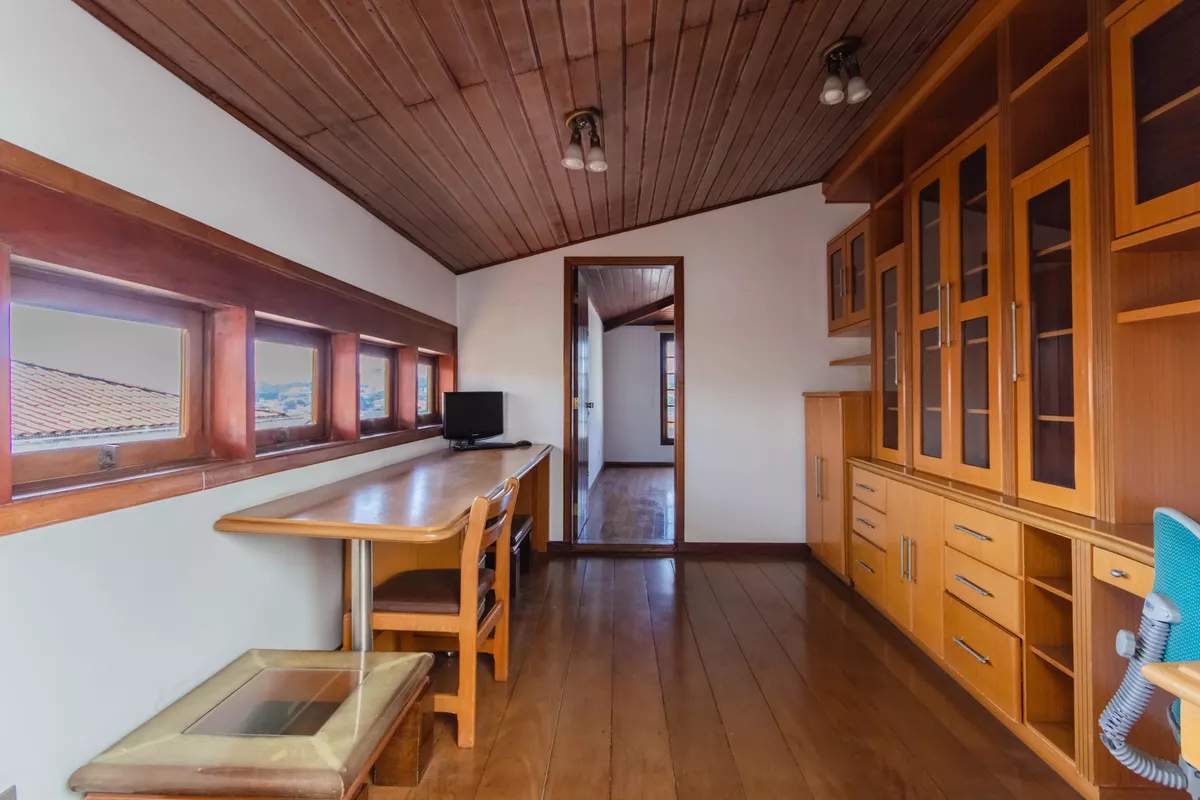 Sobrado, 4 quartos, 350 m² - Foto 10