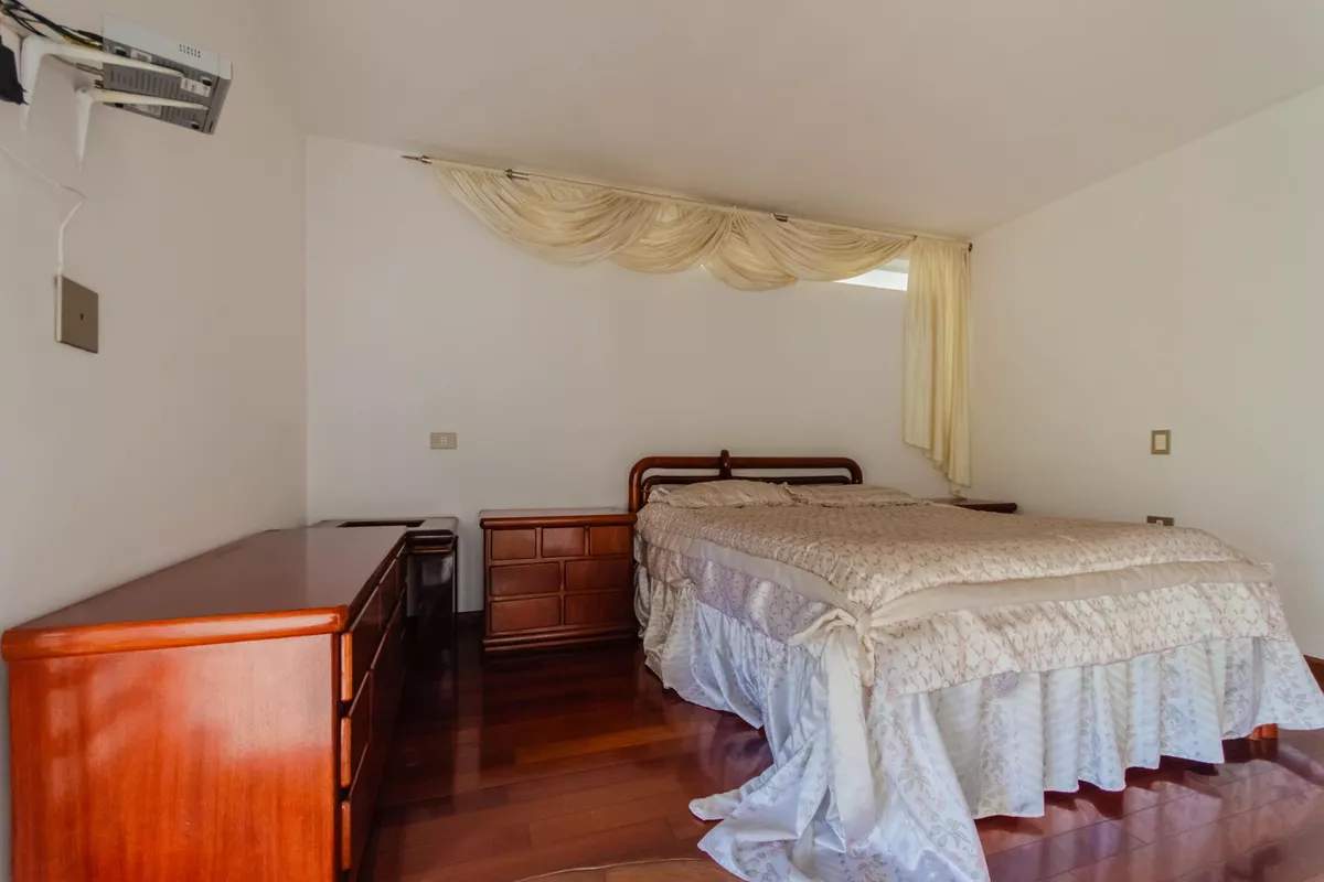 Sobrado, 4 quartos, 350 m² - Foto 24