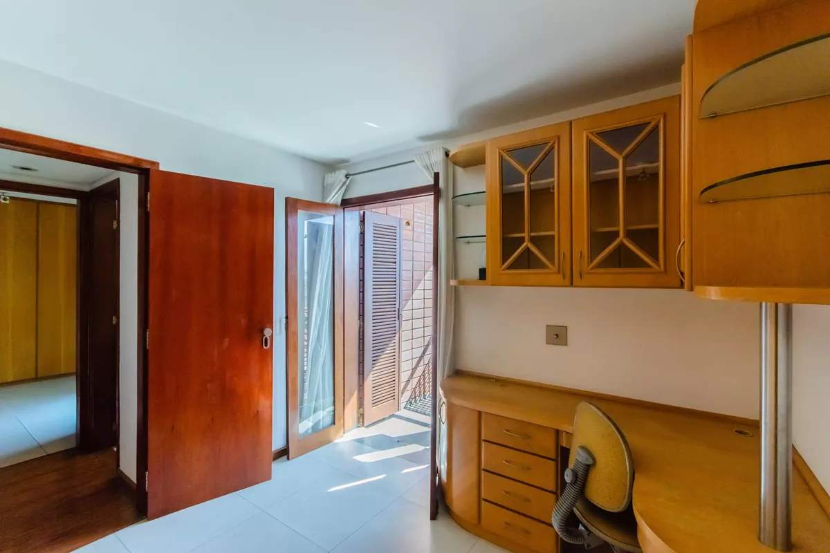 Sobrado, 4 quartos, 350 m² - Foto 7