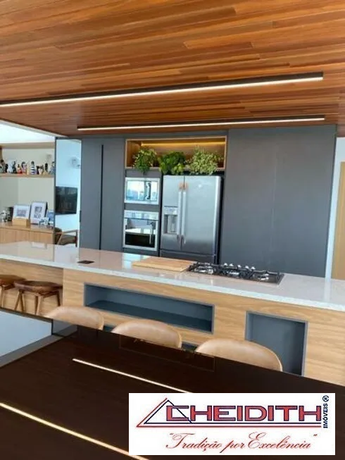Cobertura, 3 quartos, 220 m² - Foto 36