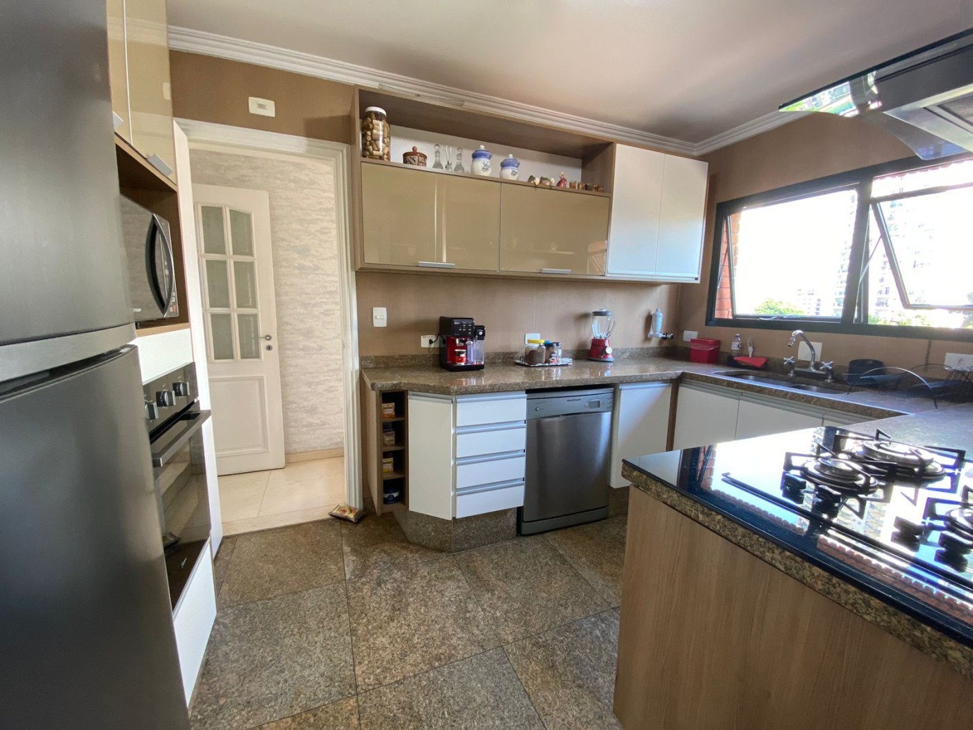 Apartamento, 3 quartos, 190 m² - Foto 8