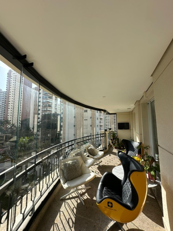 Apartamento, 4 quartos, 270 m² - Foto 1