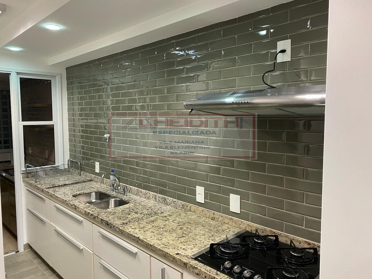 Apartamento para Venda em São Paulo, Vila Mariana, 3 dormitórios, 3 suítes, 5 banheiros, 2 vagas