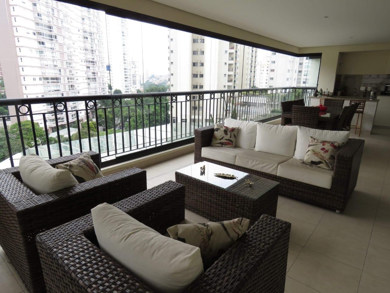 Apartamento para Venda em São Paulo, Vila Mariana, 4 dormitórios, 3 suítes, 4 vagas